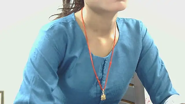 Aarti misty71 online show from 10/12/25, 04:55