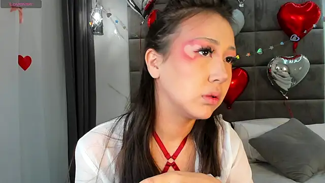 Nelly Kimm online show from 02/15/26, 01:02