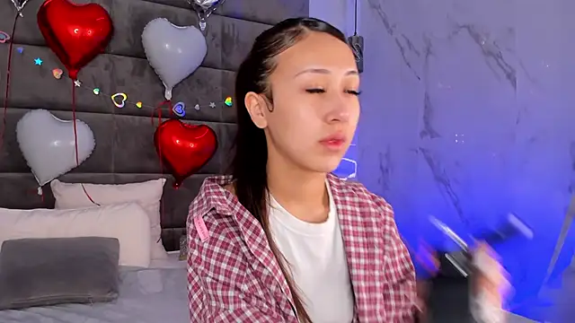 Nelly Kimm online show from 02/21/26, 01:06