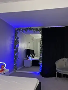 SelenaDaze online show from 03/21/26, 08:19