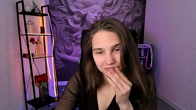 TessaMill online show from 09/17/25, 05:31