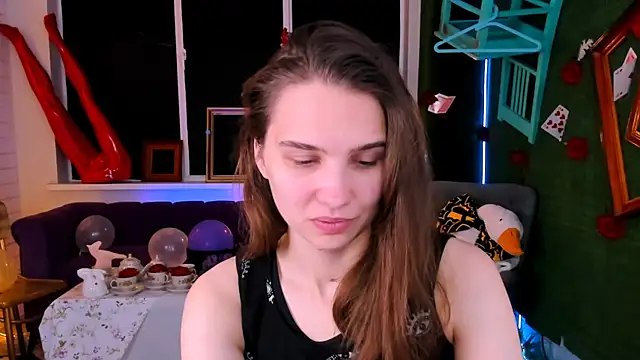 TessaMill online show from 09/23/25, 05:10