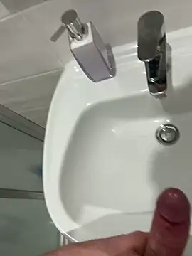 Snapshot of geraldoo007 chatting on 03/16/26, 07:07 geraldoo007 online show from 03/16/26, 07:07