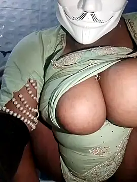 Snapshot of Dassing_strip_couple chatting on 09/22/25, 09:06 Dassing strip couple online show from 09/22/25, 09:06