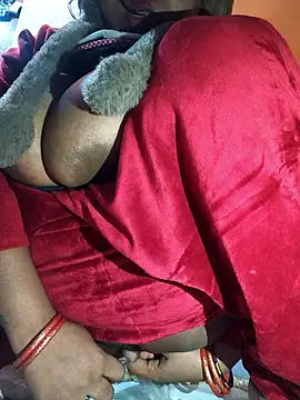 Dassing strip couple online show from 01/10/26, 11:01