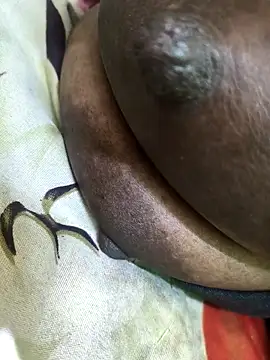 Dassing strip couple online show from 02/06/26, 07:34