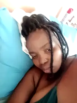 ShySexyBaddiexx online show from 01/08/26, 07:21