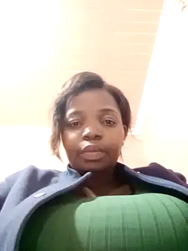 ShySexyBaddiexx online show from 02/14/26, 11:12