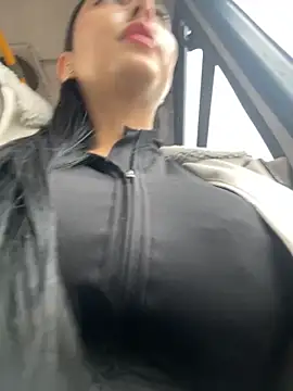 oh nina online show from 09/29/25, 09:30