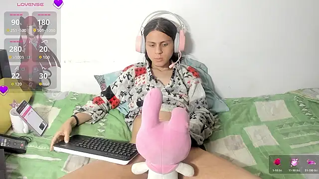 Petite-Goth online show from 02/04/26, 02:06