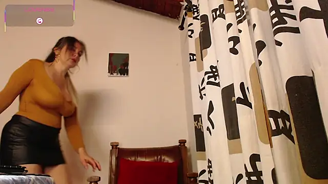 Emma Henderson online show from 12/22/25, 11:07