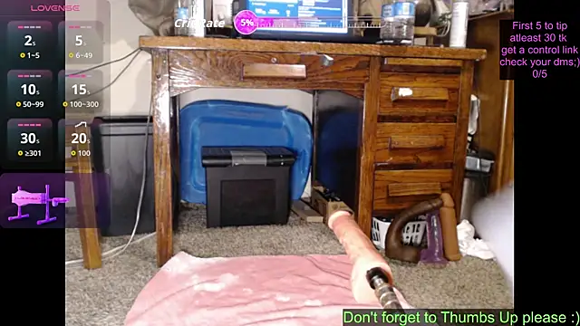 Snapshot of KushControl chatting on 07/20/26, 03:21 KushControl online show from 07/20/26, 03:21
