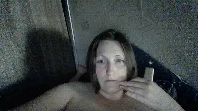 Snapshot of AllaSowinskaya chatting on 06/22/26, 06:16 AllaSowinskaya online show from 06/22/26, 06:16