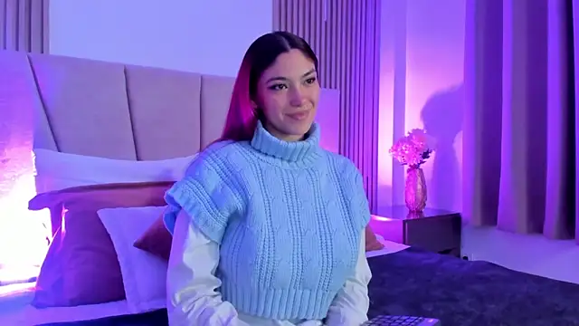 Victoria Beaumont online show from 11/14/25, 11:42