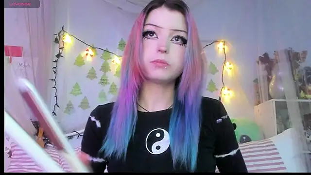 bunnyislewd online show from 12/17/25, 05:35