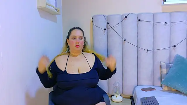 JenaCooper  online show from 03/17/26, 03:11