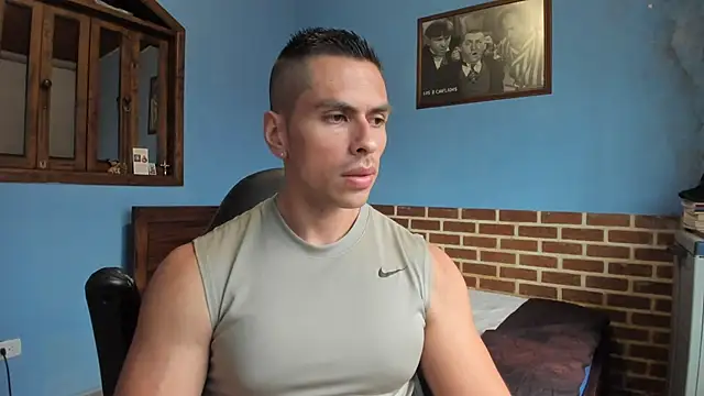 Snapshot of justinkarter chatting on 11/14/25, 05:55 justinkarter online show from 11/14/25, 05:55