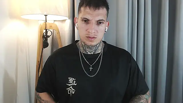 Snapshot of Shane_Clay chatting on 09/15/25, 08:20 Shane Clay online show from 09/15/25, 08:20