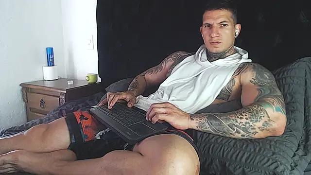 Shane Clay online show from 04/09/26, 06:35