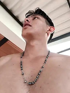 Snapshot of Hiroshi_Shen chatting on 10/25/25, 10:15 Hiroshi Shen online show from 10/25/25, 10:15