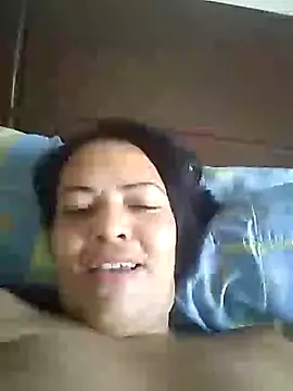 Snapshot of Oceanosexxx chatting on 10/12/25, 02:05 Oceanosexxx online show from 10/12/25, 02:05