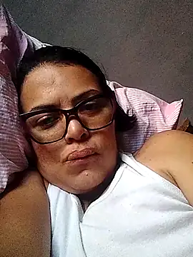 Snapshot of Oceanosexxx chatting on 11/02/25, 12:18 Oceanosexxx online show from 11/02/25, 12:18