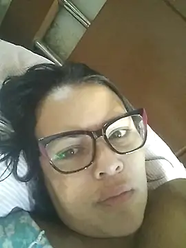 Snapshot of Oceanosexxx chatting on 11/07/25, 12:27 Oceanosexxx online show from 11/07/25, 12:27