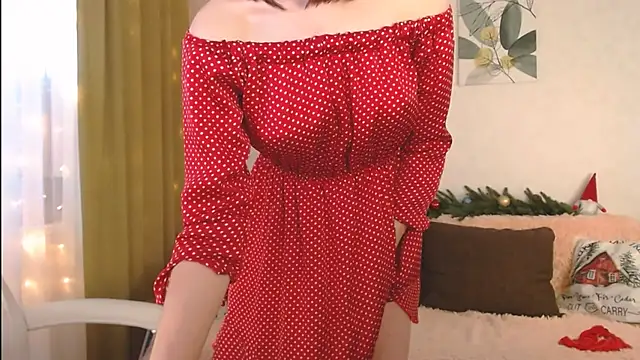 GoodGlamorGirl online show from 12/25/24, 07:35