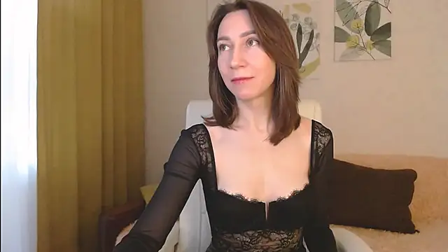 GoodGlamorGirl online show from 02/13/25, 05:16