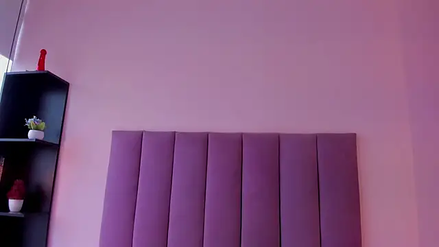 violet myerrs online show from 02/07/26, 12:42