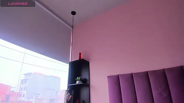 violet myerrs online show from 02/12/26, 01:06