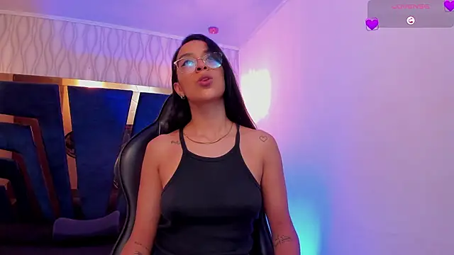 zoe martins  online show from 02/14/26, 05:43