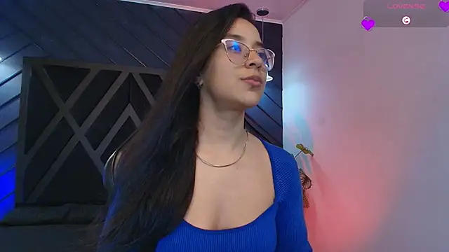 zoe martins  online show from 03/03/26, 05:30