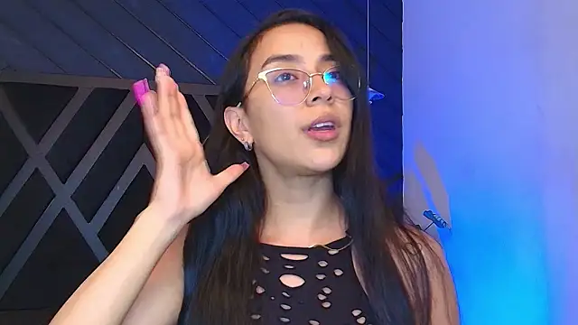 zoe martins  online show from 03/13/26, 05:19