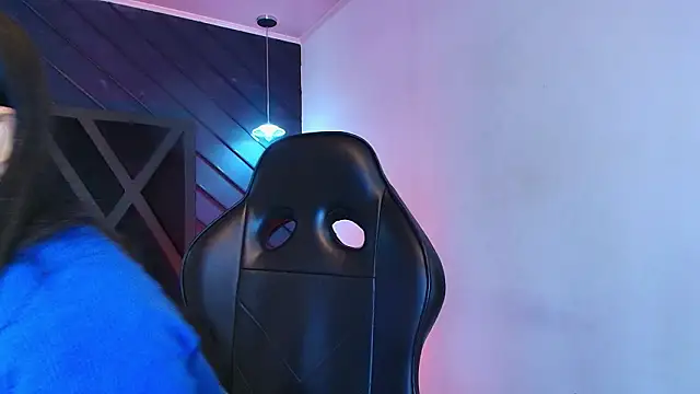 zoe martins  online show from 03/27/26, 05:34