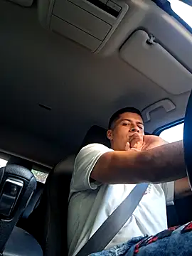 Snapshot of piterrr_hot chatting on 10/25/25, 10:04 piterrr hot online show from 10/25/25, 10:04