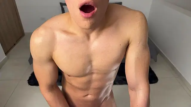 Maxx Lancaster online show from 02/11/26, 03:06