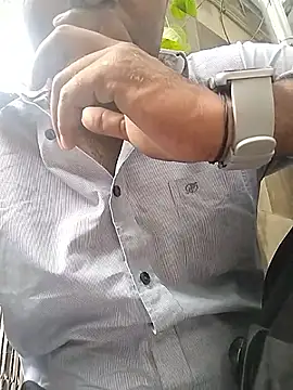 Dickdelhi online show from 10/06/25, 06:00