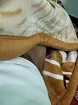 Dickdelhi online show from 11/29/25, 12:41