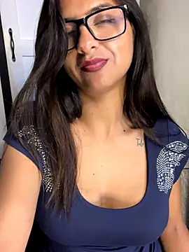 Snapshot of chicachocolate01 chatting on 09/11/25, 07:52 chicachocolate01 online show from 09/11/25, 07:52