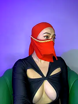 Aisha Malek online show from 11/07/25, 07:47