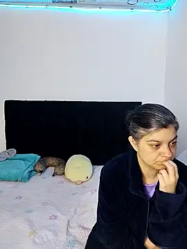 queemking online show from 01/18/26, 01:20