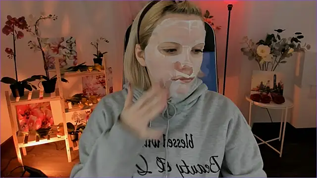 AuroraWrenfield online show from 01/15/26, 04:50