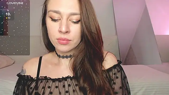 Snapshot of Lil_Foxy9 chatting on 11/08/25, 10:26 Lil Foxy9 online show from 11/08/25, 10:26