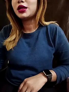 alexa cam44 online show from 11/14/25, 08:18