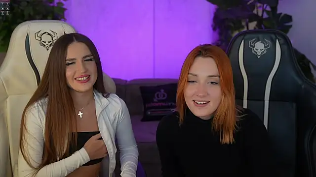 Goldie Flame online show from 11/14/25, 08:18