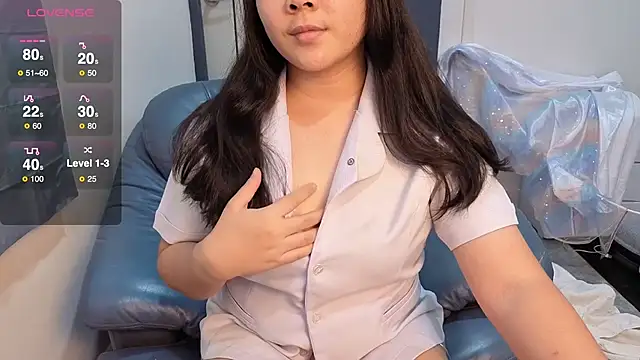 mini unicorn online show from 02/18/26, 02:02