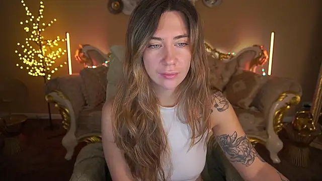 KateShanny online show from 03/03/26, 06:52