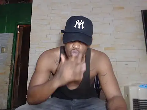 Snapshot of Bedroom_Gangster007 chatting on 02/08/26, 08:12 Bedroom Gangster007 online show from 02/08/26, 08:12