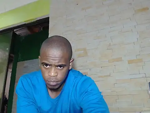 Snapshot of Bedroom_Gangster007 chatting on 02/16/26, 11:45 Bedroom Gangster007 online show from 02/16/26, 11:45